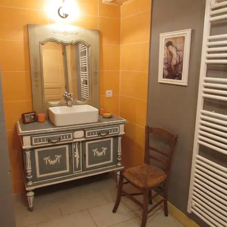 Bed & Breakfast La Maison De Muriel Cour-Maugis-sur-Huisne